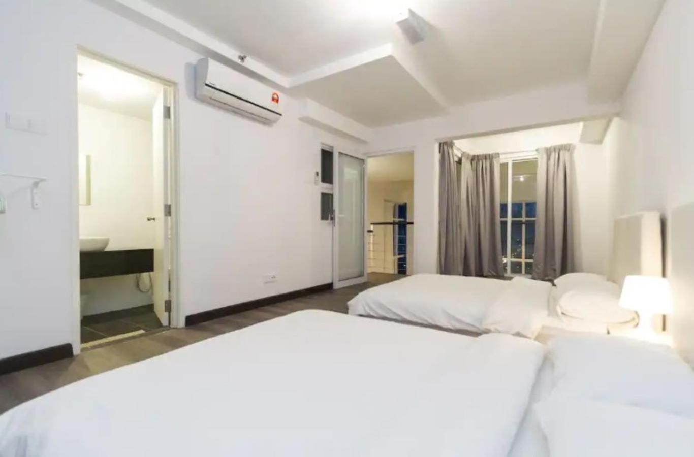 Apartment Maritime Ii George Town